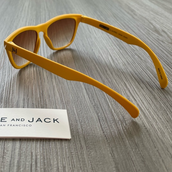 NWT Janie and Jack Sunglasses Set of 3 Tortoise Yellow & Blue 2-4 Years - Picture 12 of 15